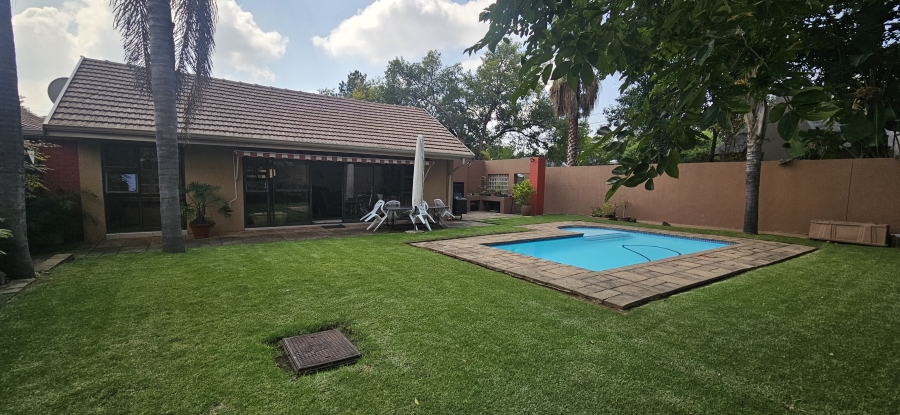 4 Bedroom Property for Sale in Alberante Gauteng