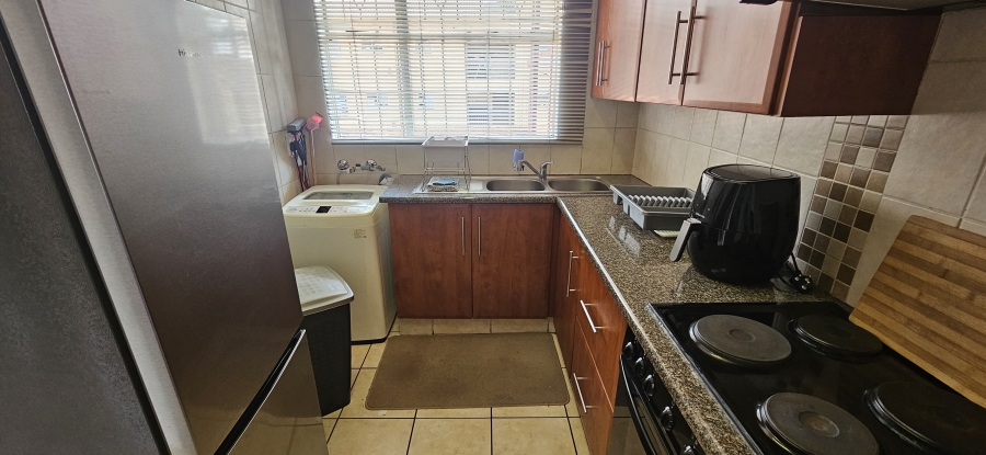 2 Bedroom Property for Sale in New Redruth Gauteng