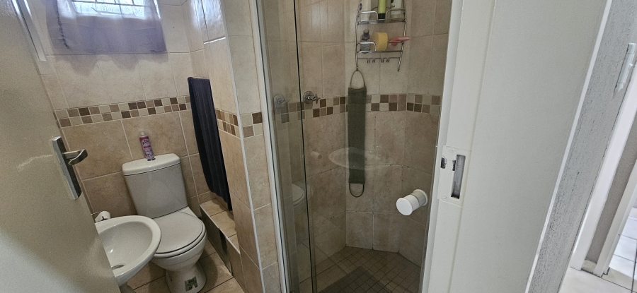 2 Bedroom Property for Sale in New Redruth Gauteng