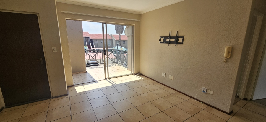 2 Bedroom Property for Sale in South Crest Gauteng