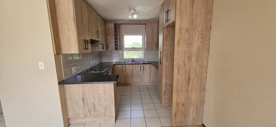 2 Bedroom Property for Sale in South Crest Gauteng