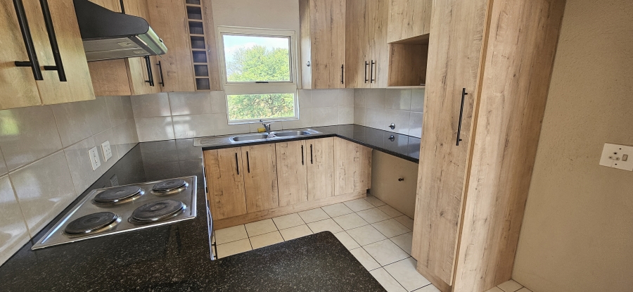 2 Bedroom Property for Sale in South Crest Gauteng