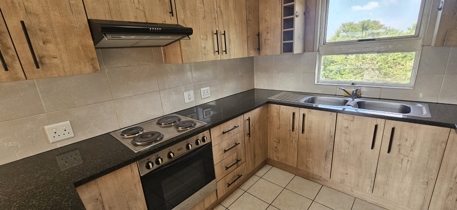 2 Bedroom Property for Sale in South Crest Gauteng