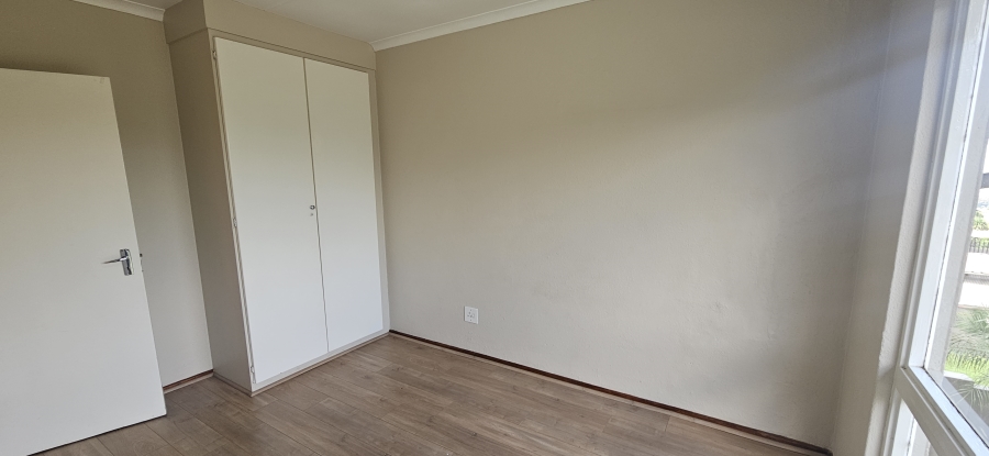 2 Bedroom Property for Sale in South Crest Gauteng