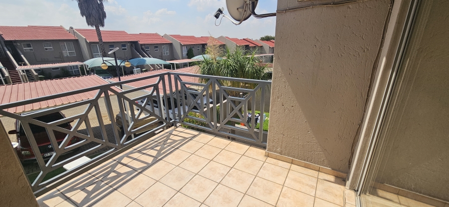 2 Bedroom Property for Sale in South Crest Gauteng