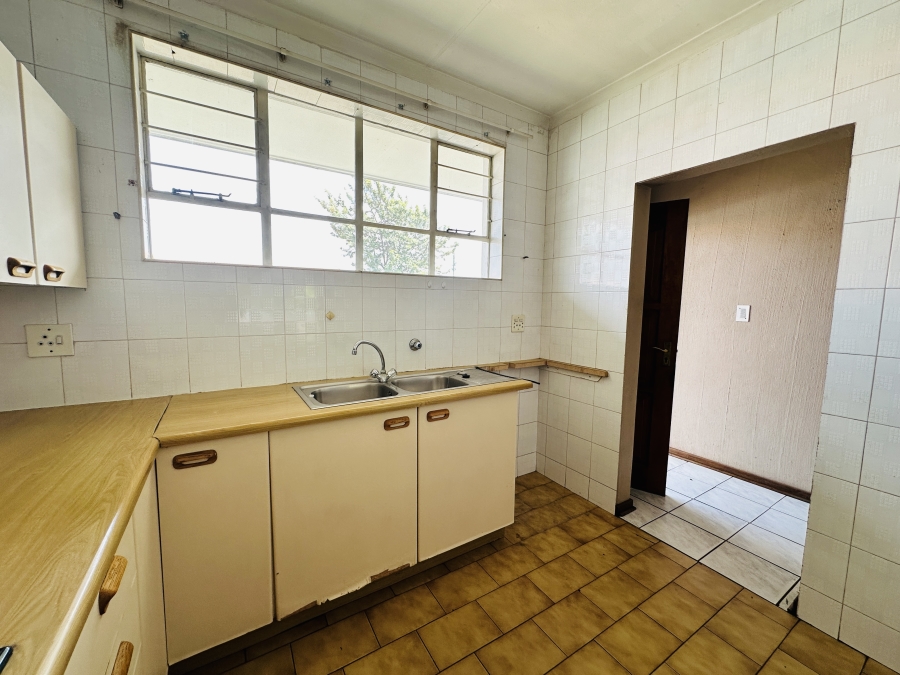 2 Bedroom Property for Sale in Verwoerdpark Gauteng
