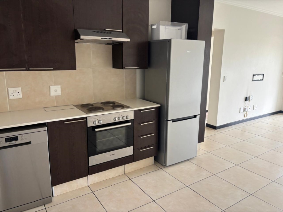 To Let 2 Bedroom Property for Rent in Barbeque Downs Gauteng