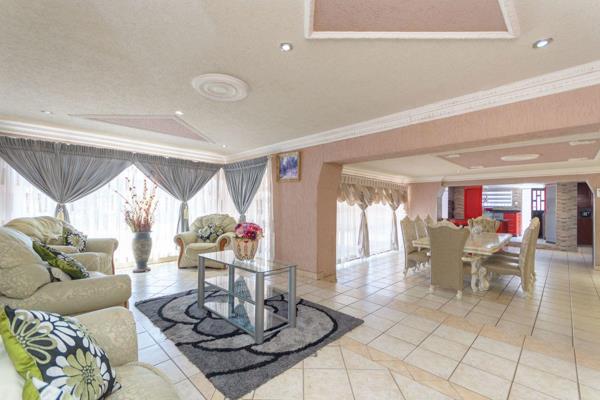 6 Bedroom Property for Sale in Liefde en Vrede Gauteng