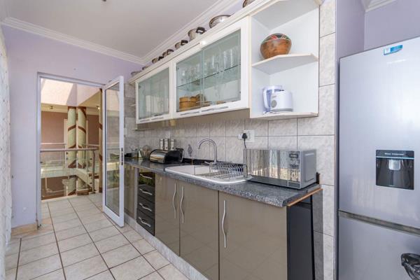 6 Bedroom Property for Sale in Liefde en Vrede Gauteng