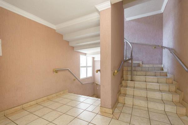 6 Bedroom Property for Sale in Liefde en Vrede Gauteng