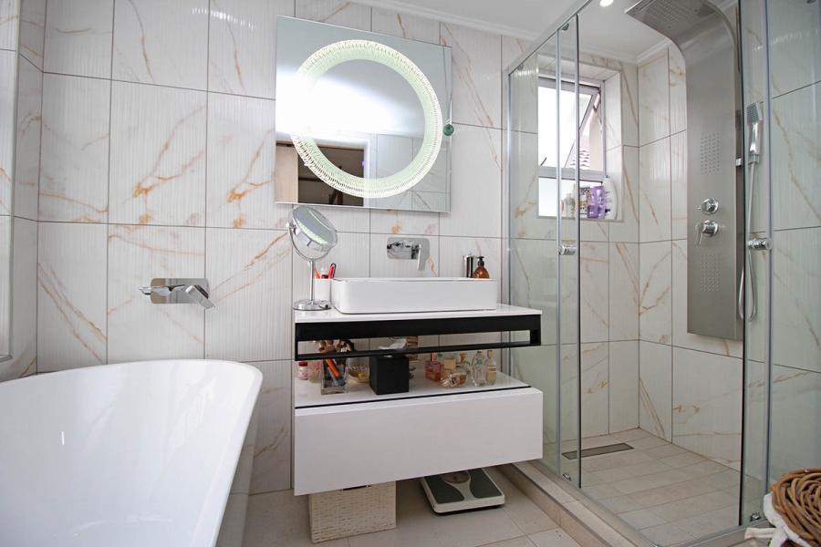 3 Bedroom Property for Sale in Thornhill Estate Gauteng