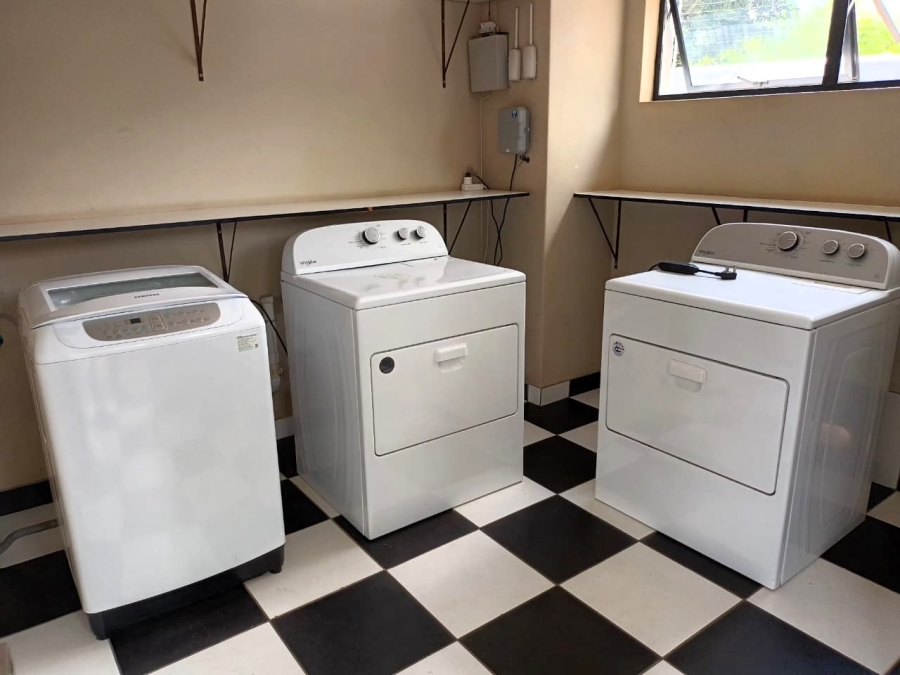 To Let 1 Bedroom Property for Rent in Zwartkop Golf Estate Gauteng