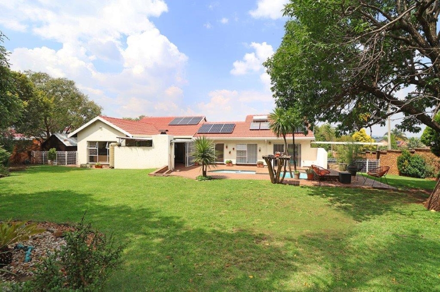3 Bedroom Property for Sale in Marais Steyn Park Gauteng