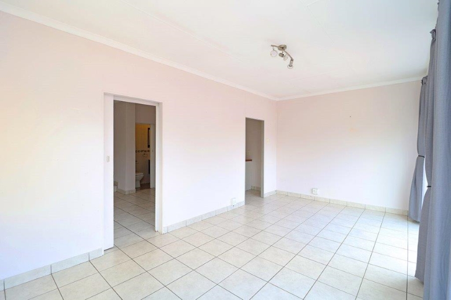 3 Bedroom Property for Sale in Marais Steyn Park Gauteng