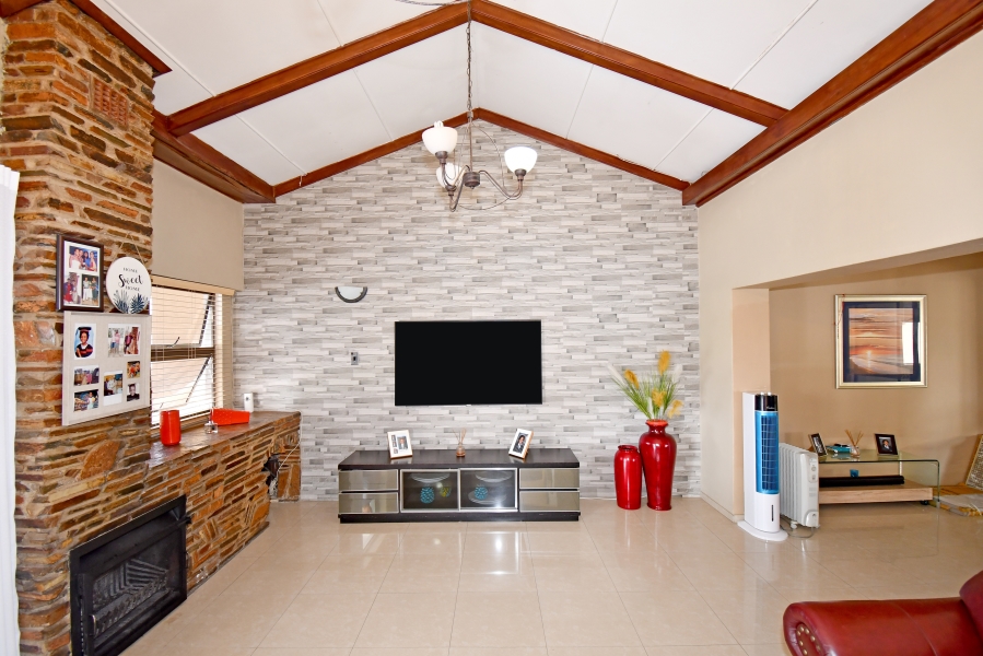 3 Bedroom Property for Sale in Bramley Gauteng