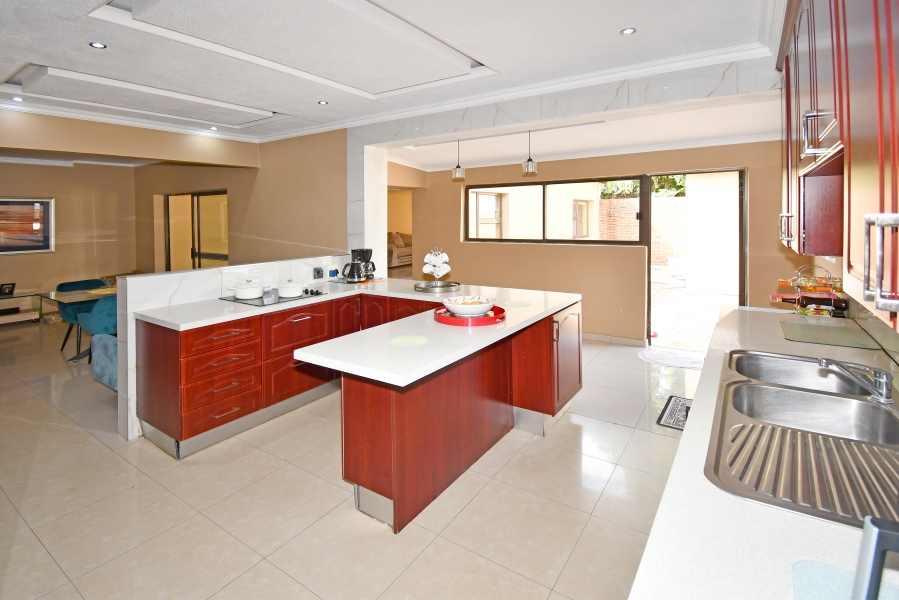 3 Bedroom Property for Sale in Bramley Gauteng