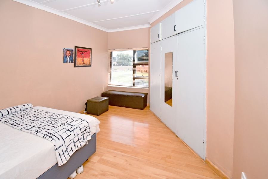 3 Bedroom Property for Sale in Bramley Gauteng