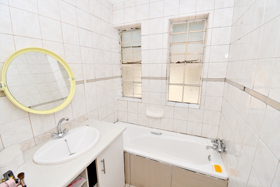 3 Bedroom Property for Sale in Bramley Gauteng