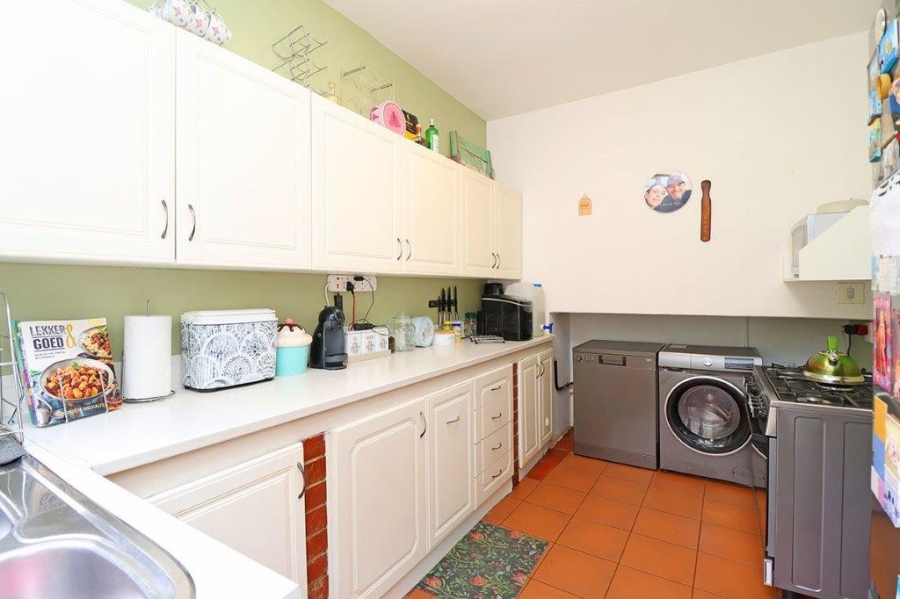 2 Bedroom Property for Sale in Sunnyrock Gauteng