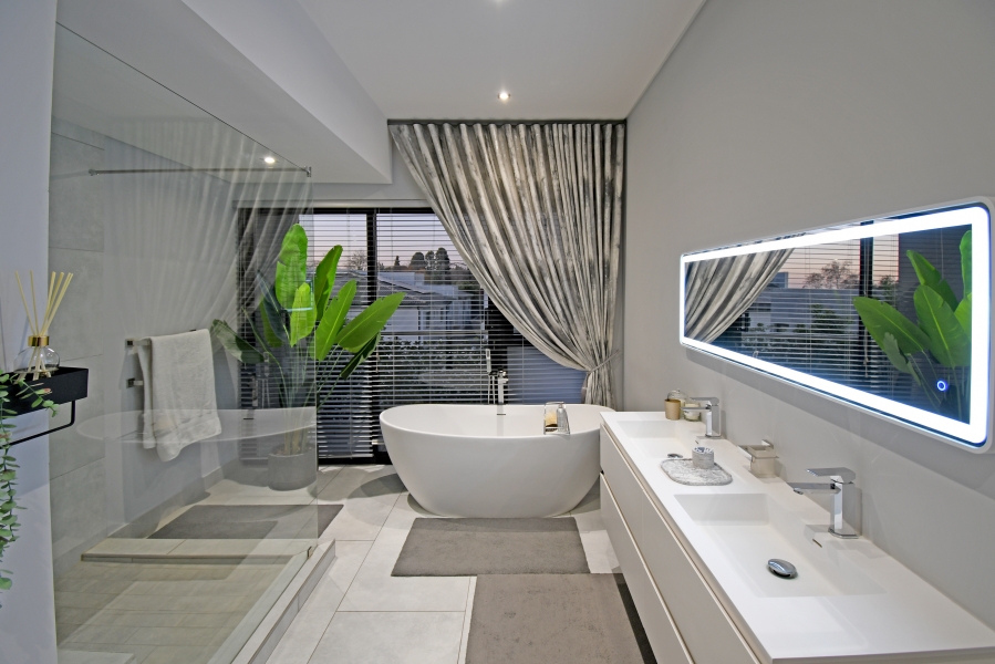 4 Bedroom Property for Sale in Bryanston Gauteng