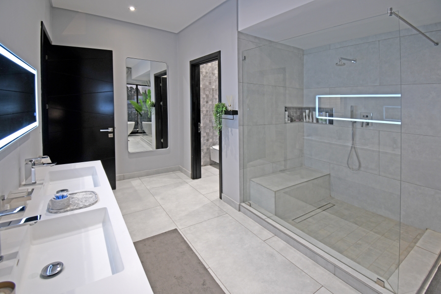 4 Bedroom Property for Sale in Bryanston Gauteng