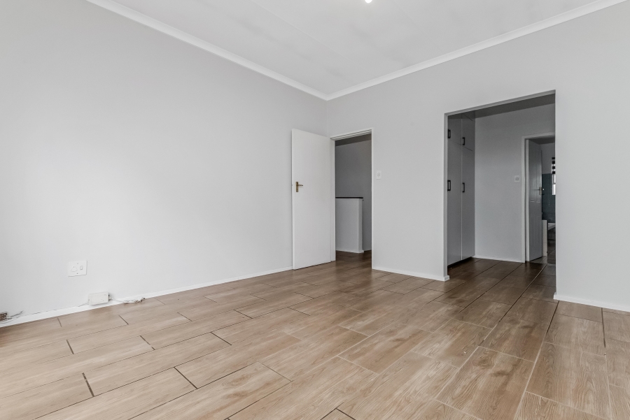 To Let 3 Bedroom Property for Rent in Rivonia Gauteng