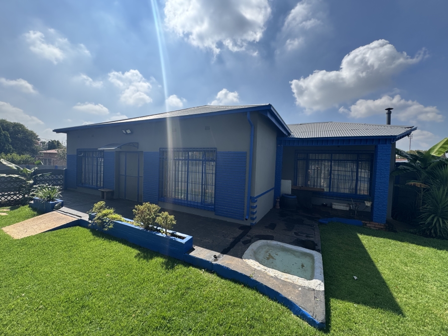 4 Bedroom Property for Sale in Dalview Gauteng