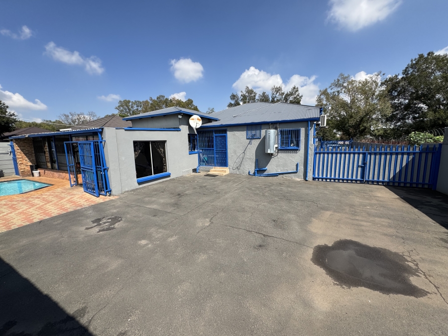 4 Bedroom Property for Sale in Dalview Gauteng
