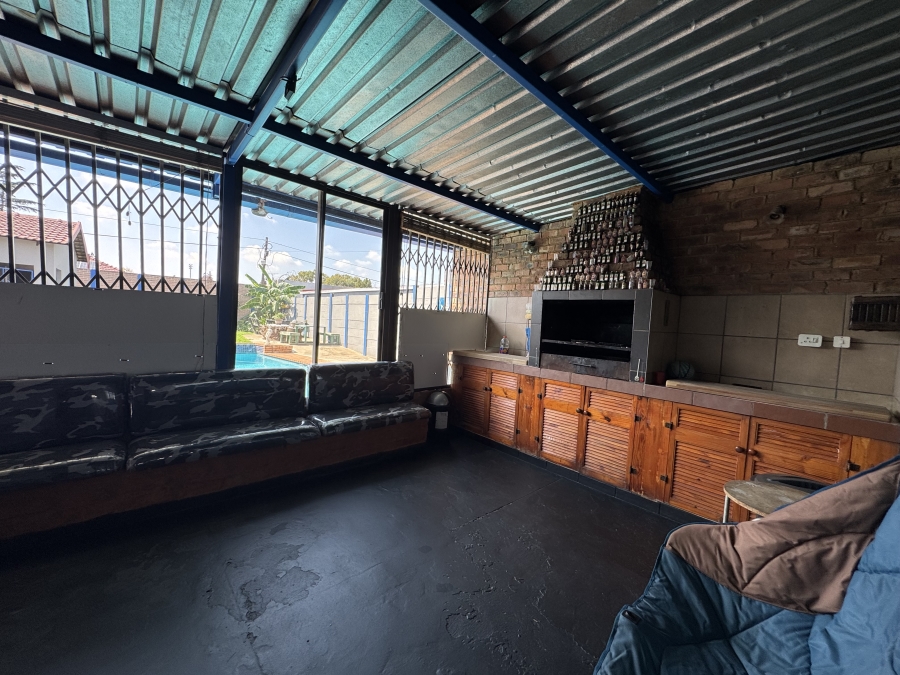 4 Bedroom Property for Sale in Dalview Gauteng