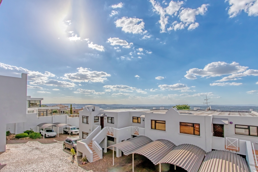 2 Bedroom Property for Sale in Northcliff Gauteng