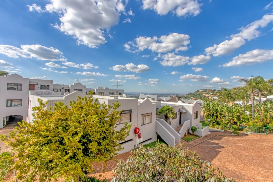 2 Bedroom Property for Sale in Northcliff Gauteng