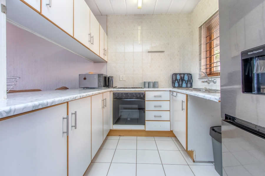 2 Bedroom Property for Sale in Northcliff Gauteng