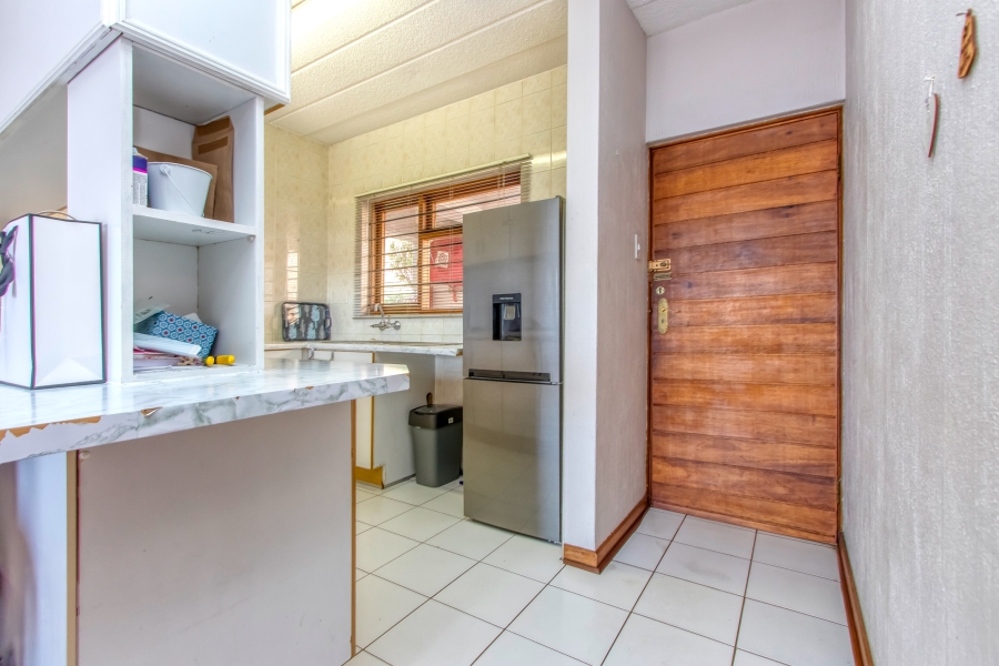 2 Bedroom Property for Sale in Northcliff Gauteng