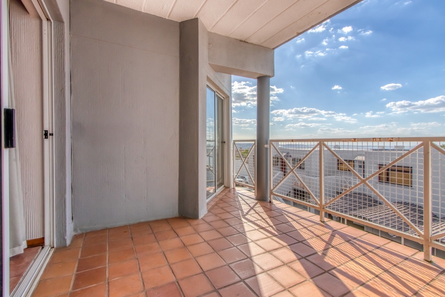 2 Bedroom Property for Sale in Northcliff Gauteng