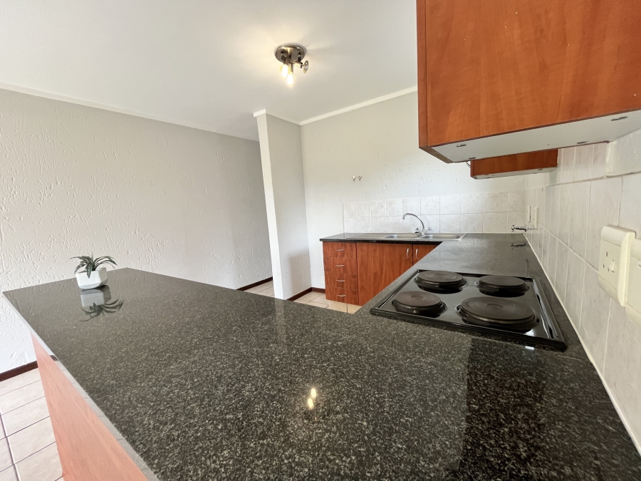 1 Bedroom Property for Sale in Cresta Gauteng