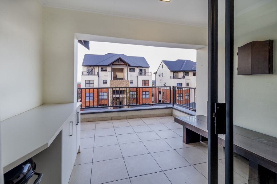 2 Bedroom Property for Sale in Greenstone Crest Gauteng