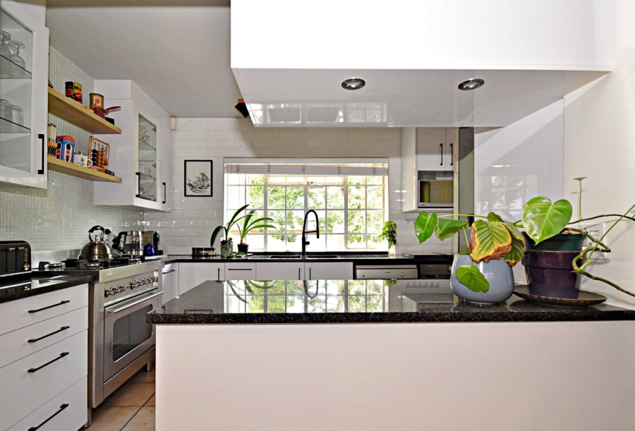 2 Bedroom Property for Sale in Ferndale Gauteng