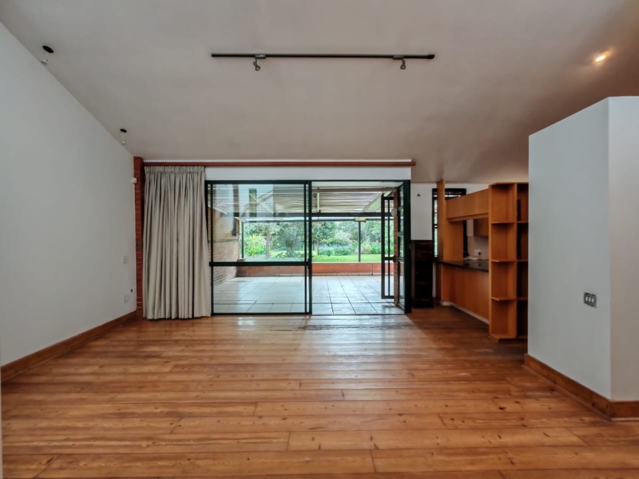 3 Bedroom Property for Sale in Three Rivers Proper Gauteng