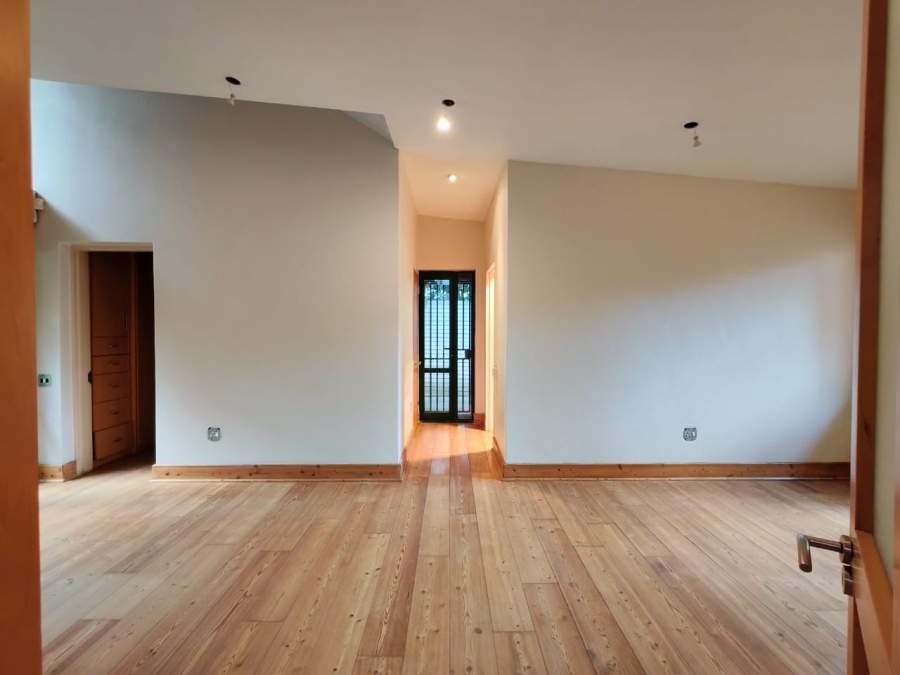 3 Bedroom Property for Sale in Three Rivers Proper Gauteng