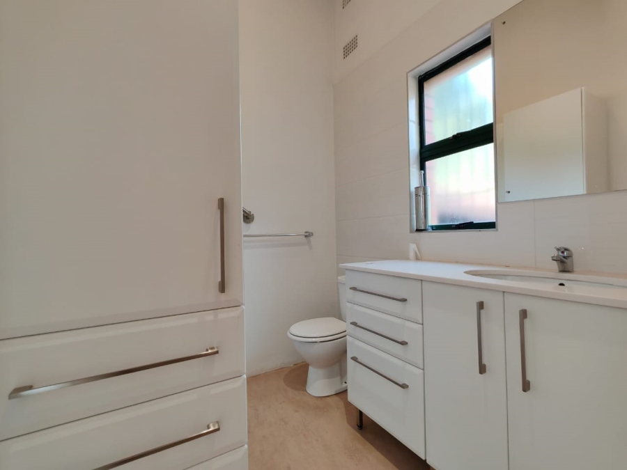 3 Bedroom Property for Sale in Three Rivers Proper Gauteng