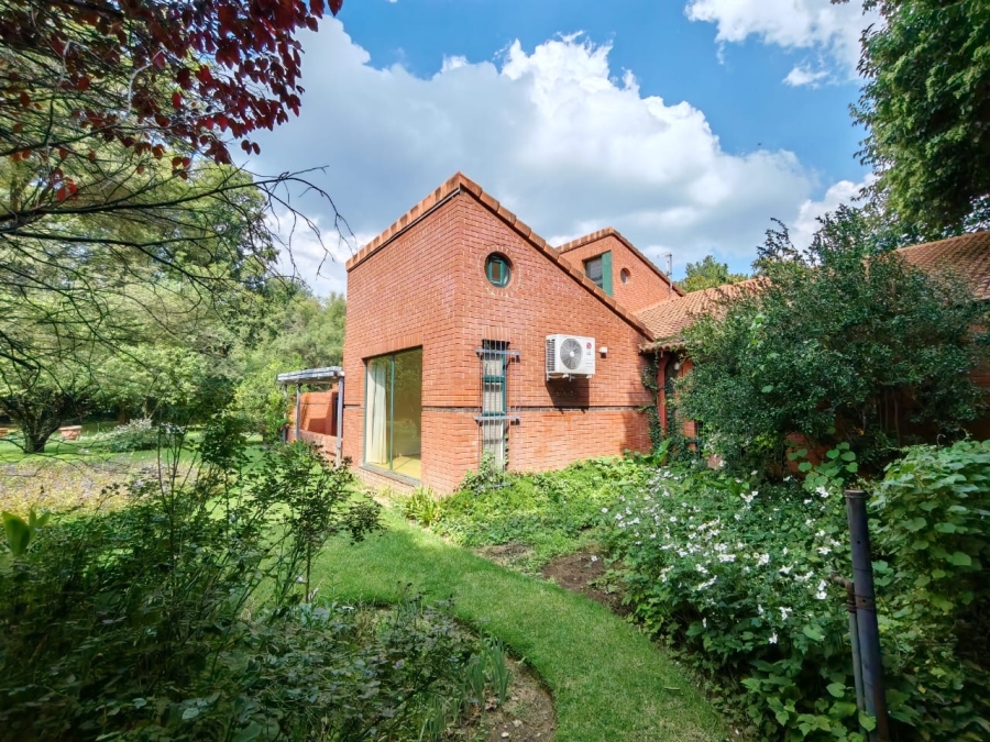 3 Bedroom Property for Sale in Three Rivers Proper Gauteng