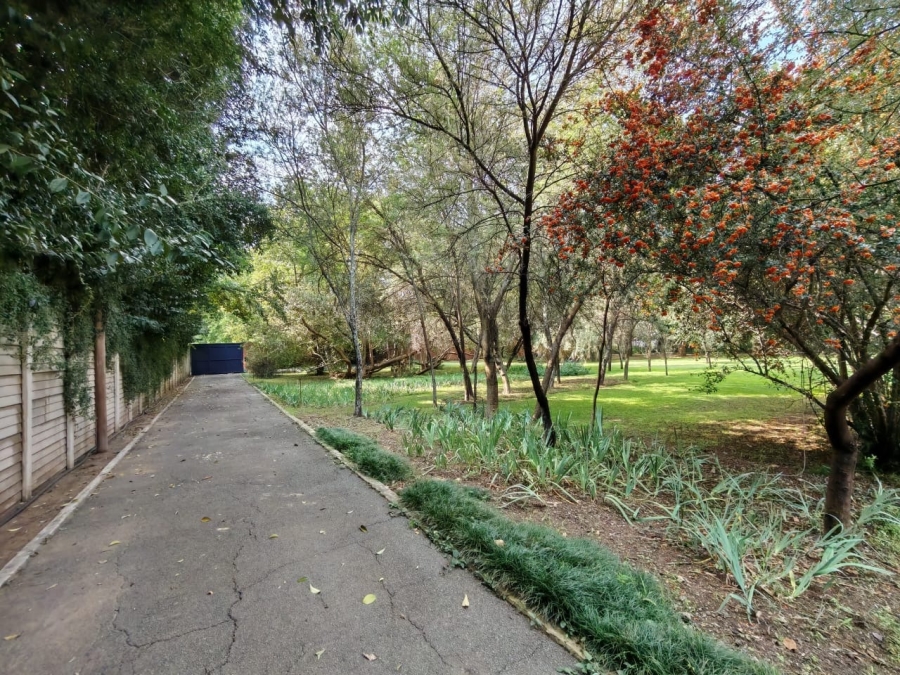 3 Bedroom Property for Sale in Three Rivers Proper Gauteng