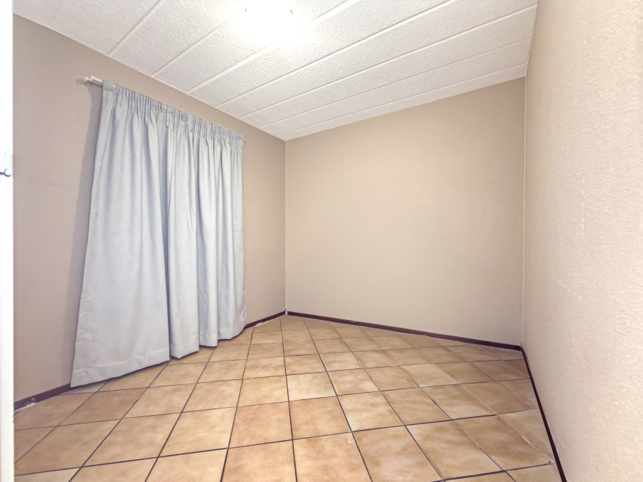 2 Bedroom Property for Sale in Hatfield Gauteng