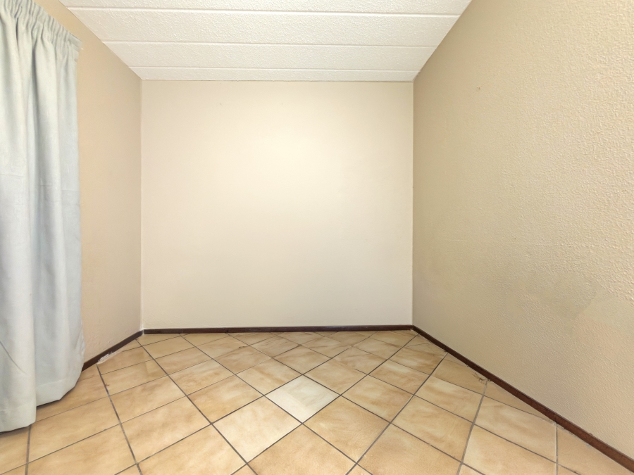 2 Bedroom Property for Sale in Hatfield Gauteng