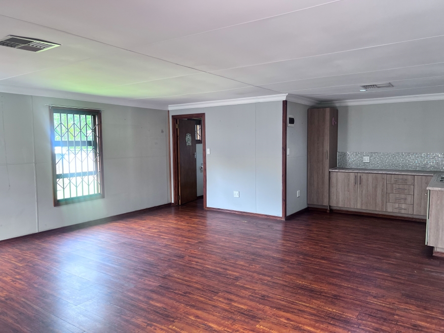 3 Bedroom Property for Sale in Crystal Park Gauteng