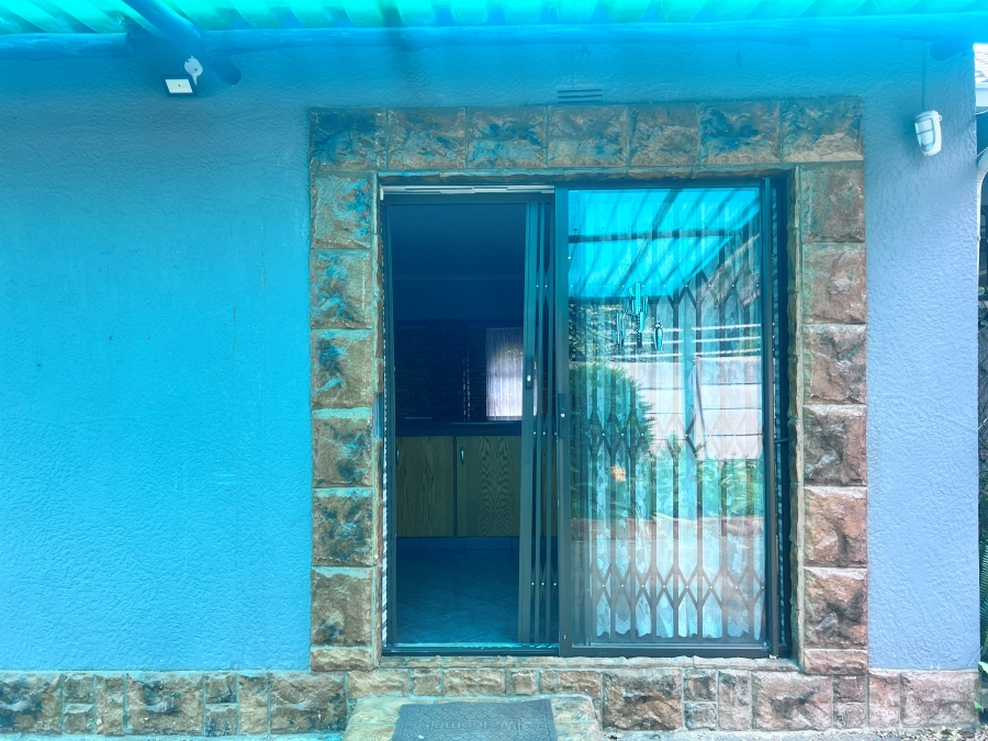 3 Bedroom Property for Sale in Crystal Park Gauteng