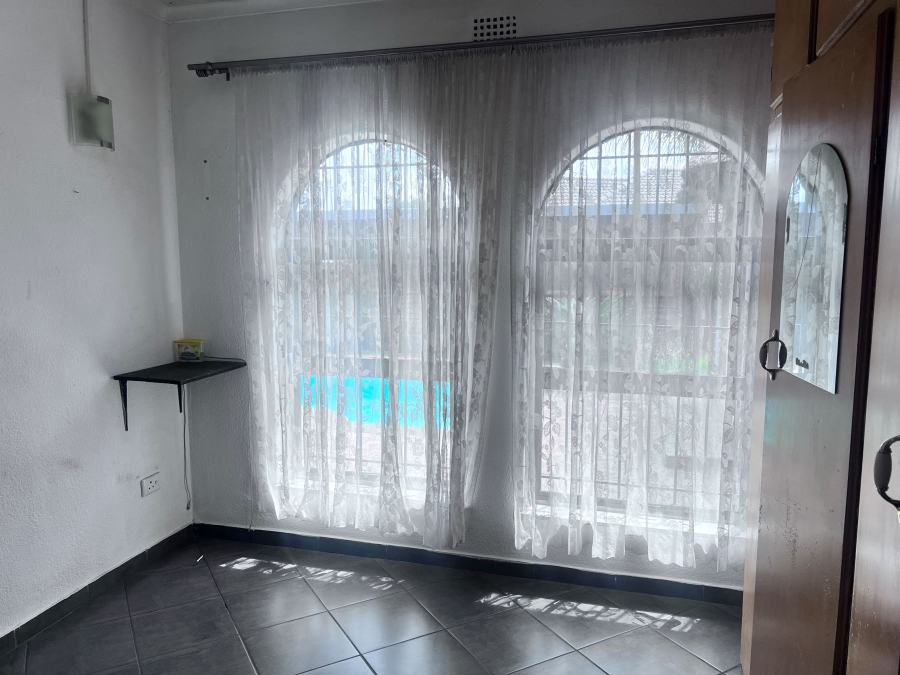 3 Bedroom Property for Sale in Crystal Park Gauteng