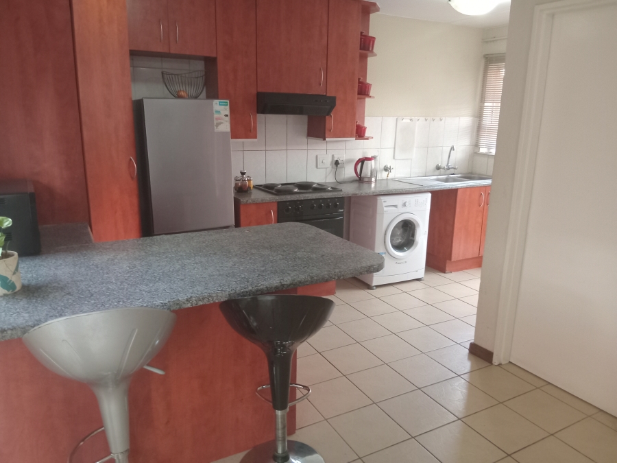 To Let 2 Bedroom Property for Rent in Edleen Gauteng