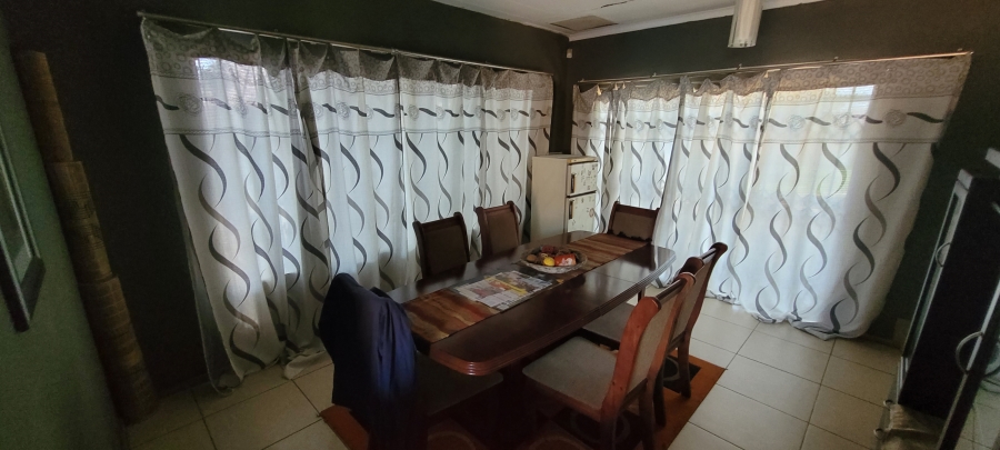2 Bedroom Property for Sale in Birch Acres Gauteng