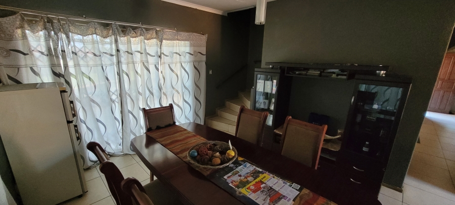 2 Bedroom Property for Sale in Birch Acres Gauteng